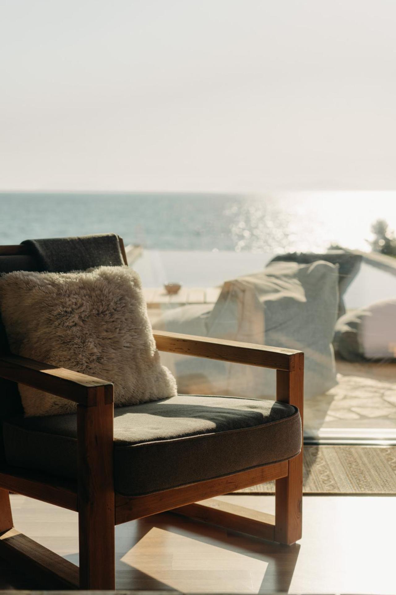 Real Life Homes Luxurious Seafront Villas Each With Their Own Private Pools Korakokhórion المظهر الخارجي الصورة